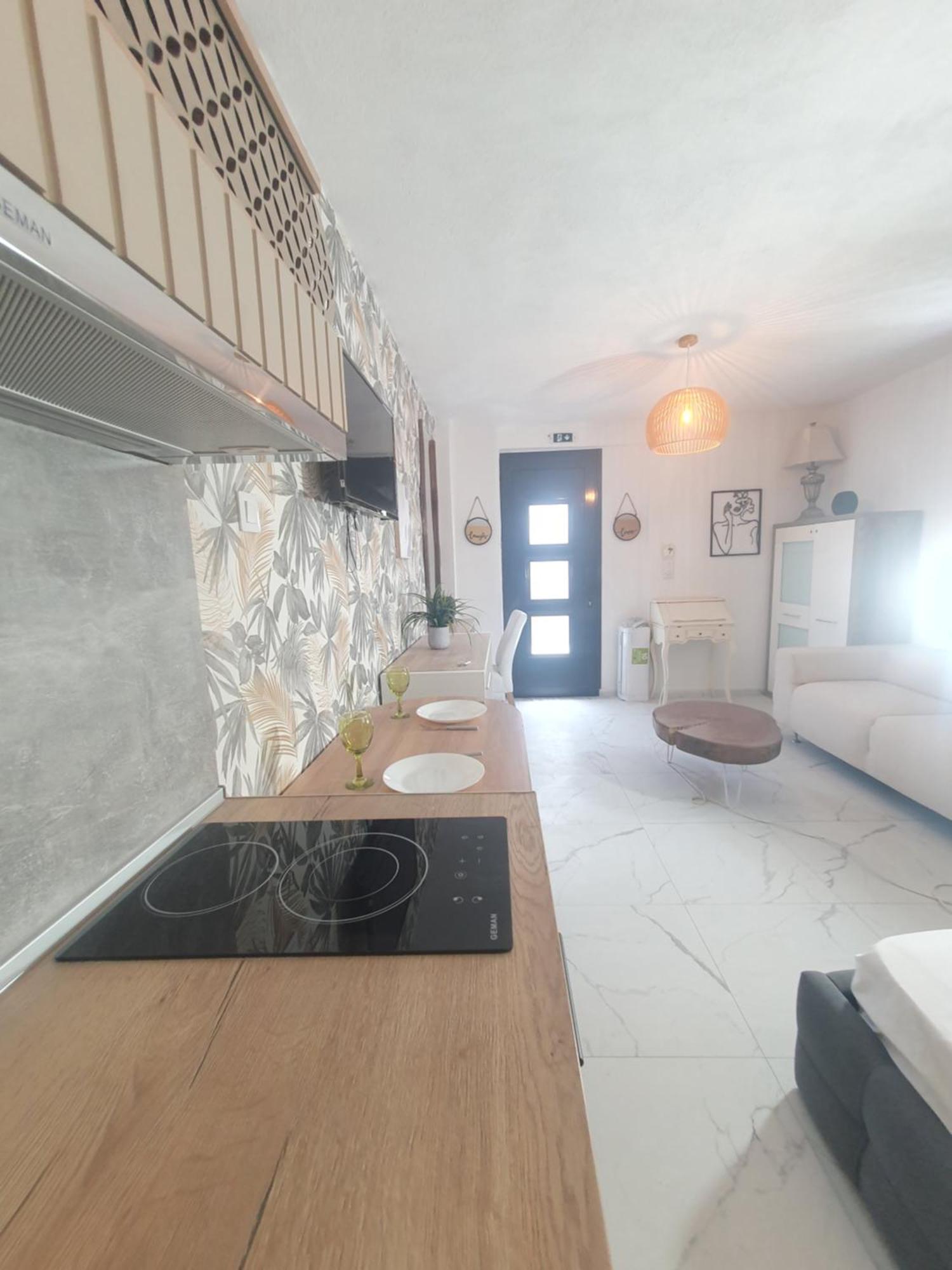 Olea Luxury Suites Asproválta Eksteriør bilde